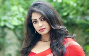 সাদিকা পারভিন পপি, নায়িকা পপি