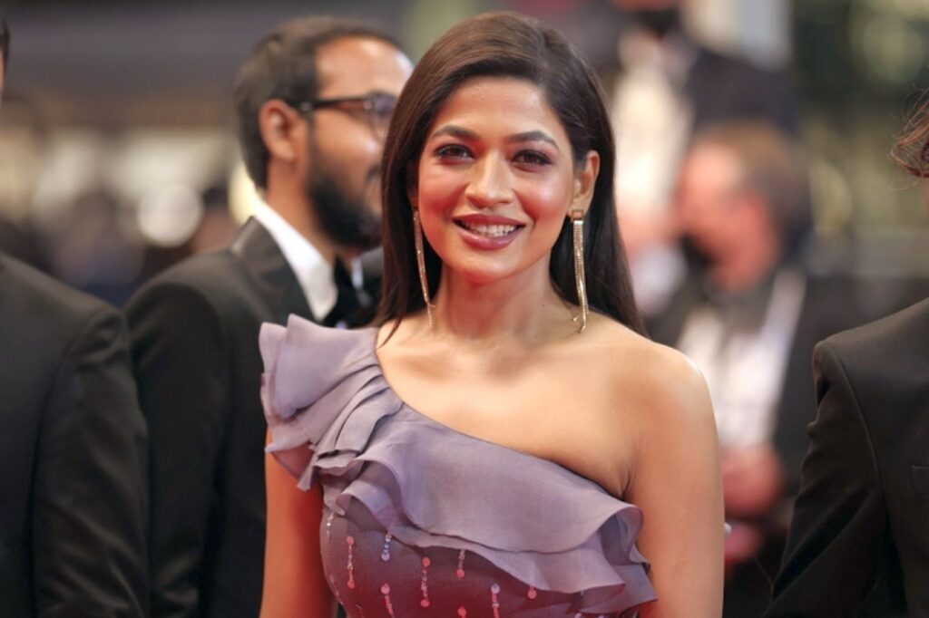 আজ আজমেরী হক বাঁধনের জন্মদিন : ১০ অক্টোবর 73 আজমেরী হক বাঁধন