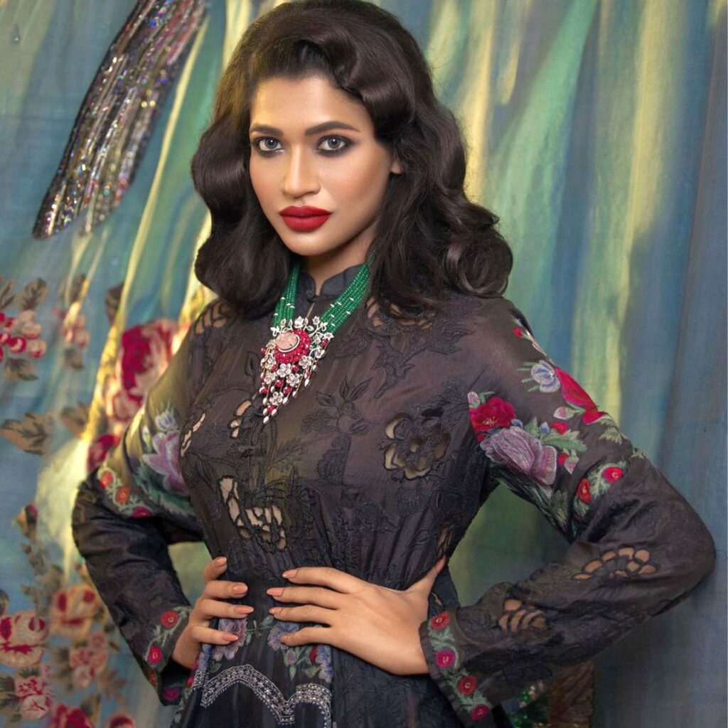 আজ আজমেরী হক বাঁধনের জন্মদিন : ১০ অক্টোবর 25 আজমেরী হক বাঁধন