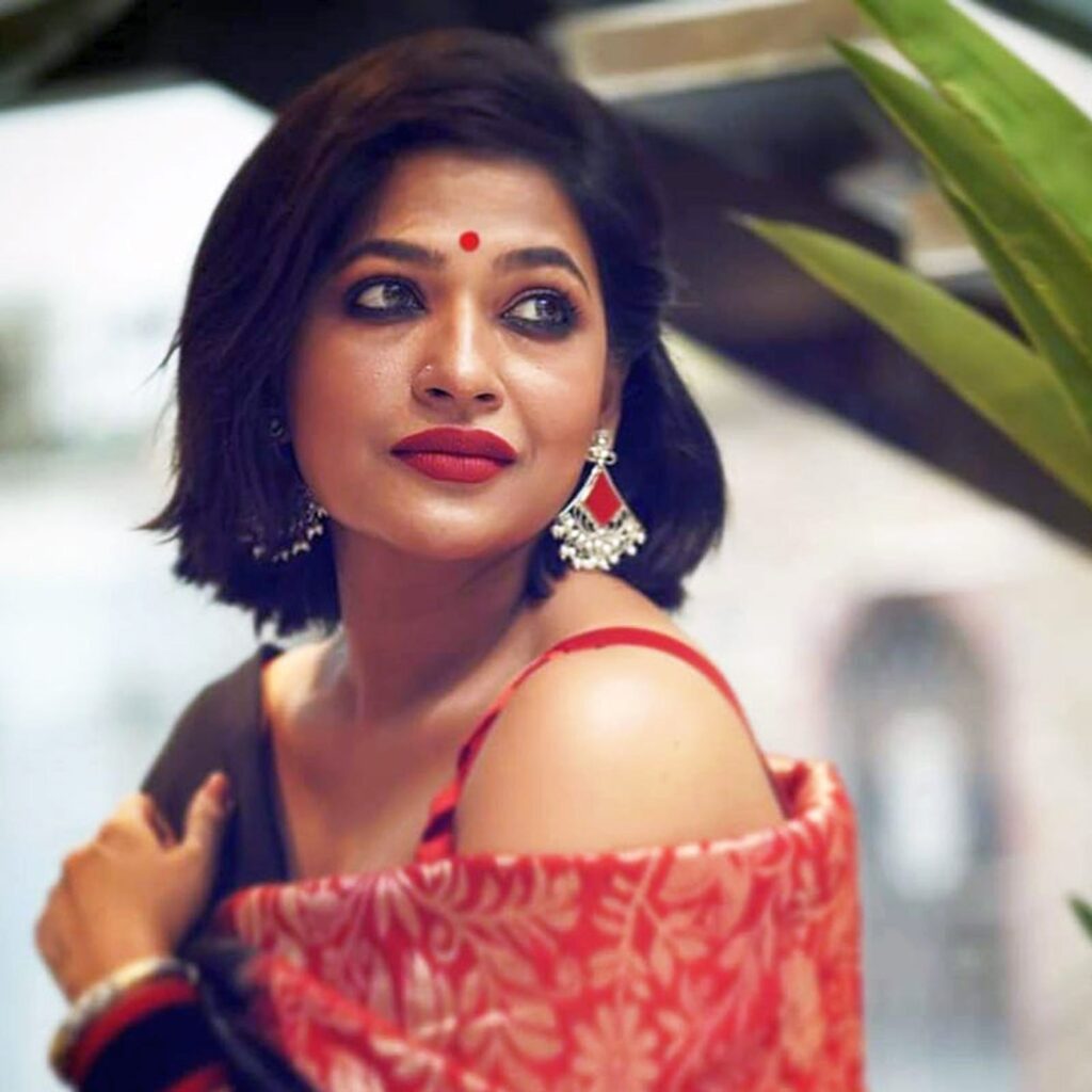 আজ আজমেরী হক বাঁধনের জন্মদিন : ১০ অক্টোবর 80 আজমেরী হক বাঁধন
