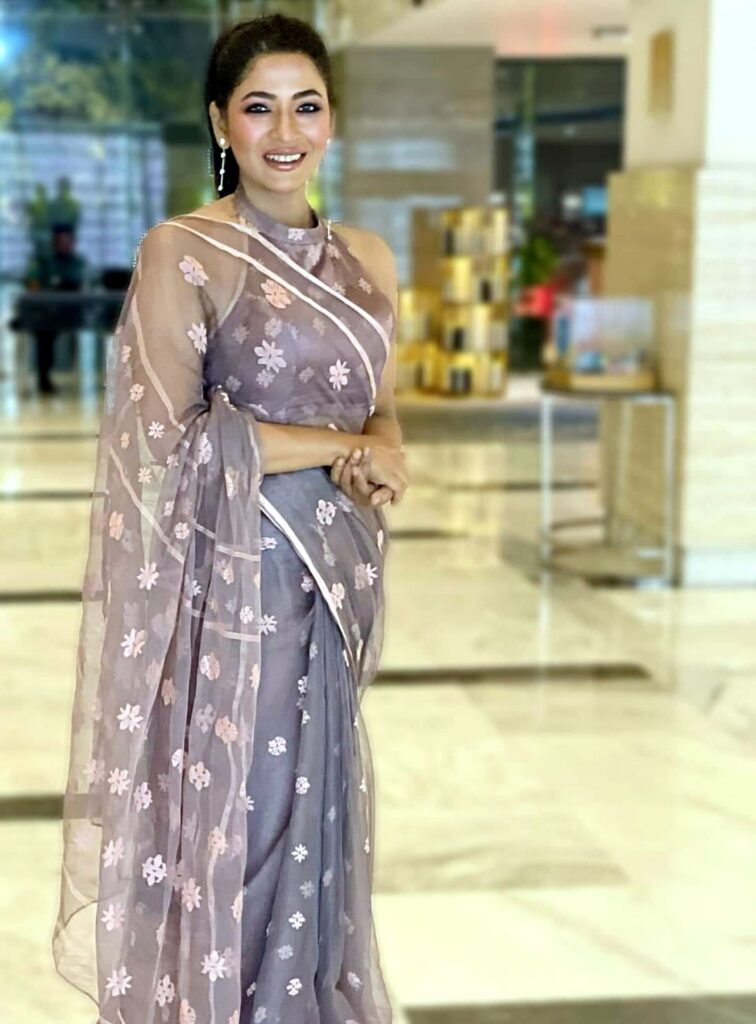 আজ আজমেরী হক বাঁধনের জন্মদিন : ১০ অক্টোবর 32 আজমেরী হক বাঁধন