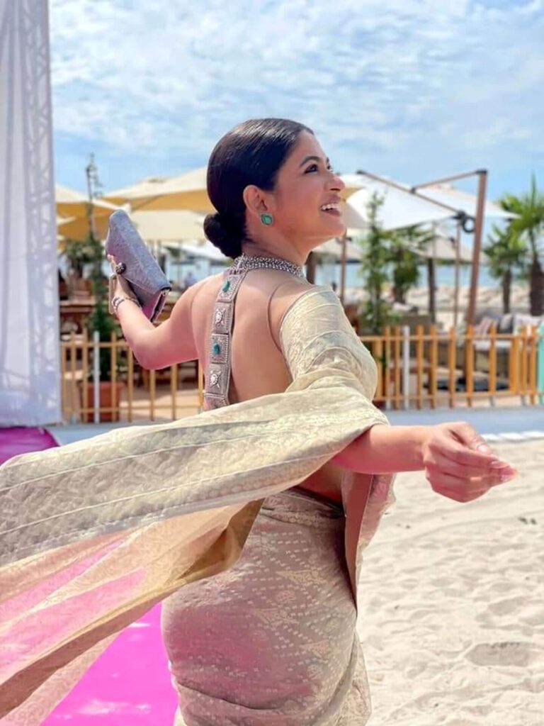 আজ আজমেরী হক বাঁধনের জন্মদিন : ১০ অক্টোবর 7 আজমেরী হক বাঁধন