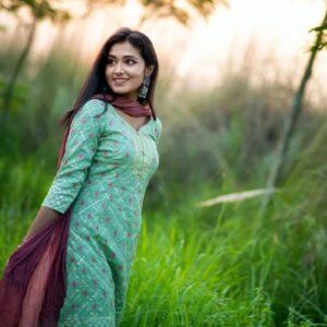 তাসনিয়া ফারিণ - বাংলাদেশী অভিনেত্রী ও মডেল
