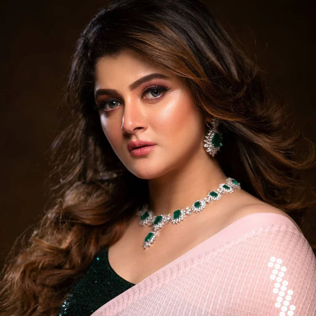 নায়িকা শ্রাবন্তীর স্কিন আর হেয়ার কেয়ার টিপস 9 নায়িকা শ্রাবন্তীর স্কিন আর হেয়ার কেয়ার টিপস