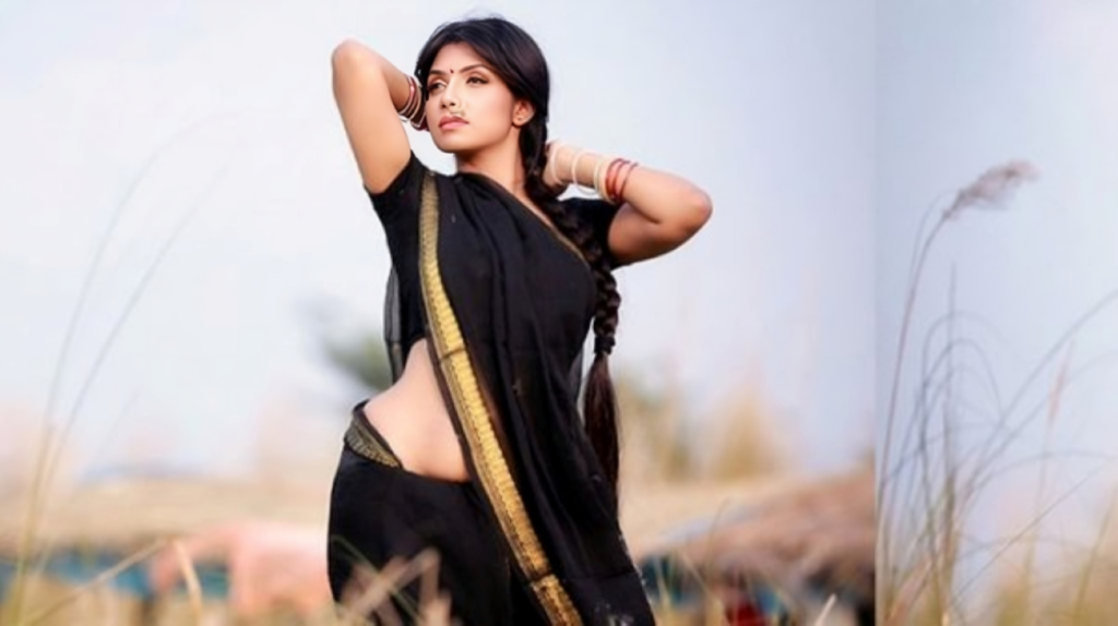 নওশাবা আহমেদ