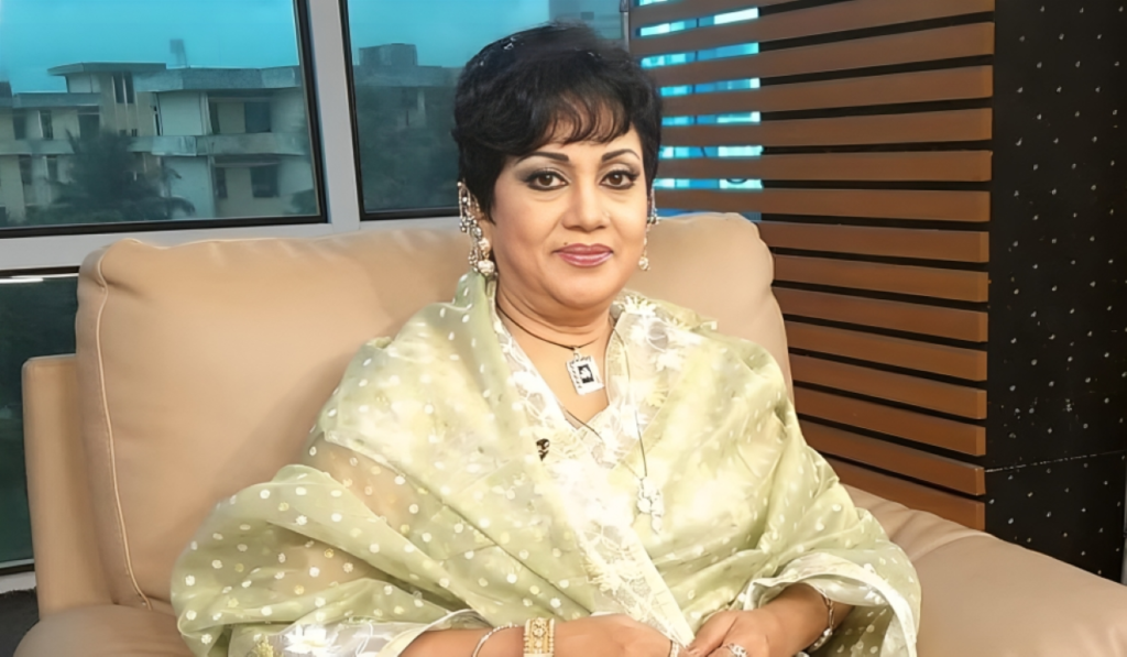 ফারহানা আমিন রত্না নতুন