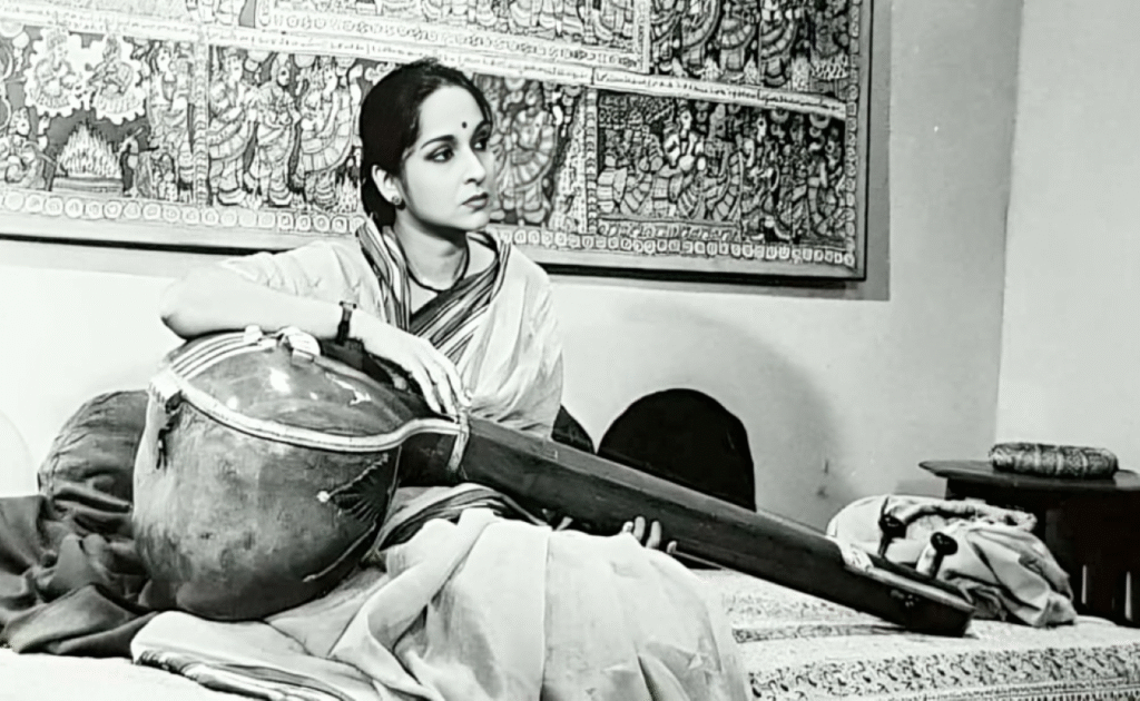 বাঙালি নারী অভিনেত্রীর পথচলা — অগ্রদূত থেকে আধুনিক মুখ 9 মমতা শঙ্কর